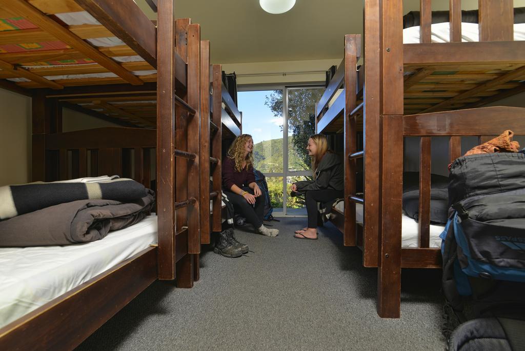 Hostel Tombstone Motel, & Backpackers Picton