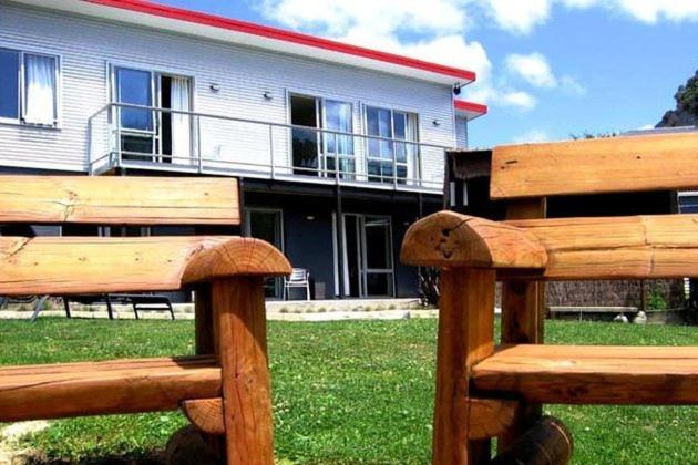 Hostel Tombstone Motel, & Backpackers